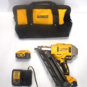Cordless 30 Degree Framing Nailer DeWalt DCN692M1