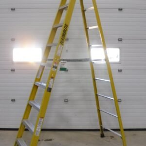 02-00280 10' Step Ladder