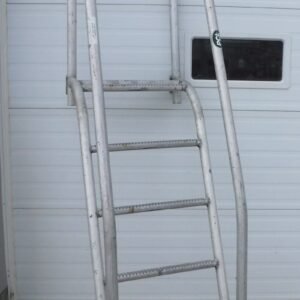 02-00310 Trailer Truck Ladder