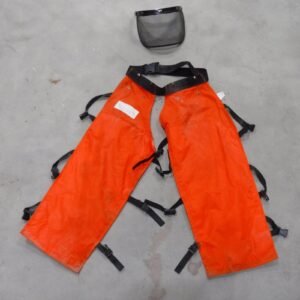04-00009 Chain Saw Safety Chaps with Suspenders