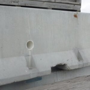 06-00090 Jersey Barrier F Type
