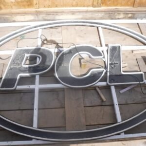 10-00091 LED Crane Sign 8'x12'