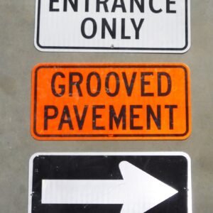 10-00150 Traffic Sign 30x60 CM